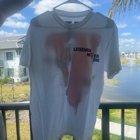 brand new v lone legends never die juice world authentic!!! size medium - Picture 2 of 3